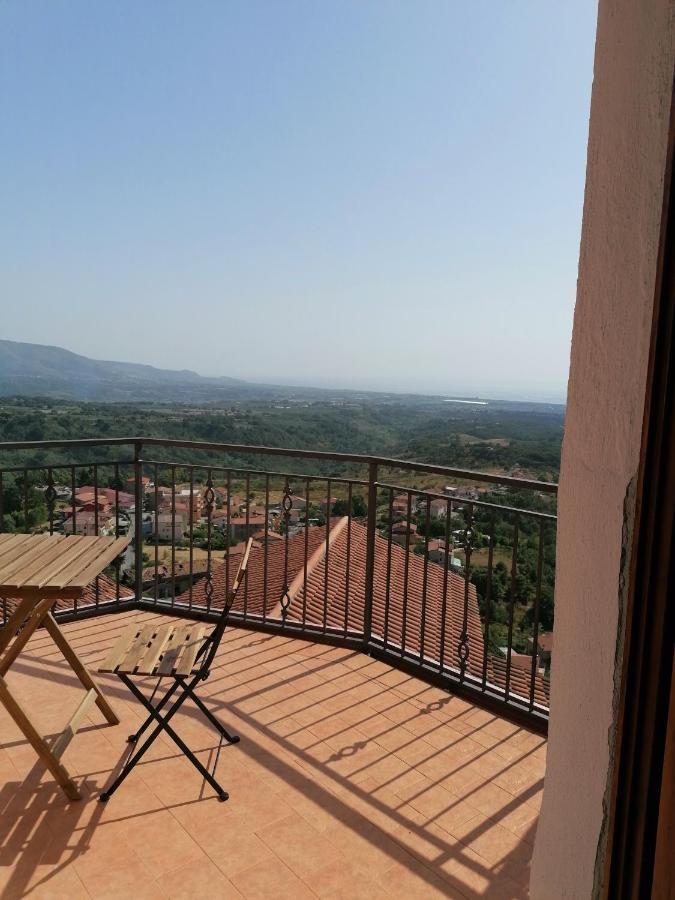 La Rocca Dei Borboni Bed & Breakfast Santa Domenica Talao Dış mekan fotoğraf